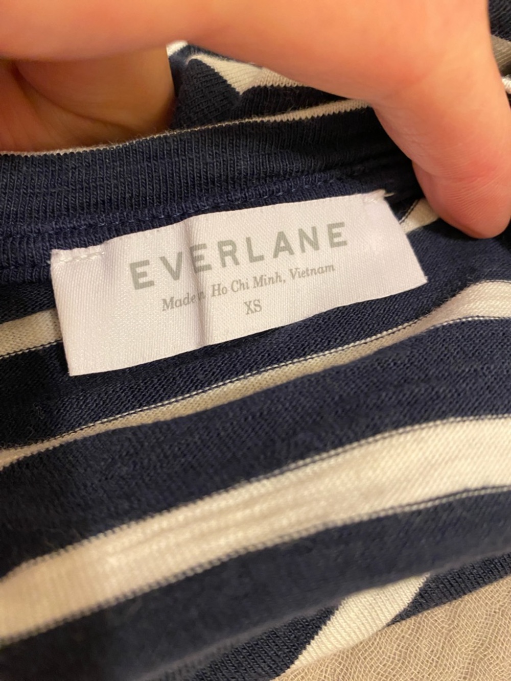 Everlane Navy and White Striped Tee. Size XS - Picture 3 of 7